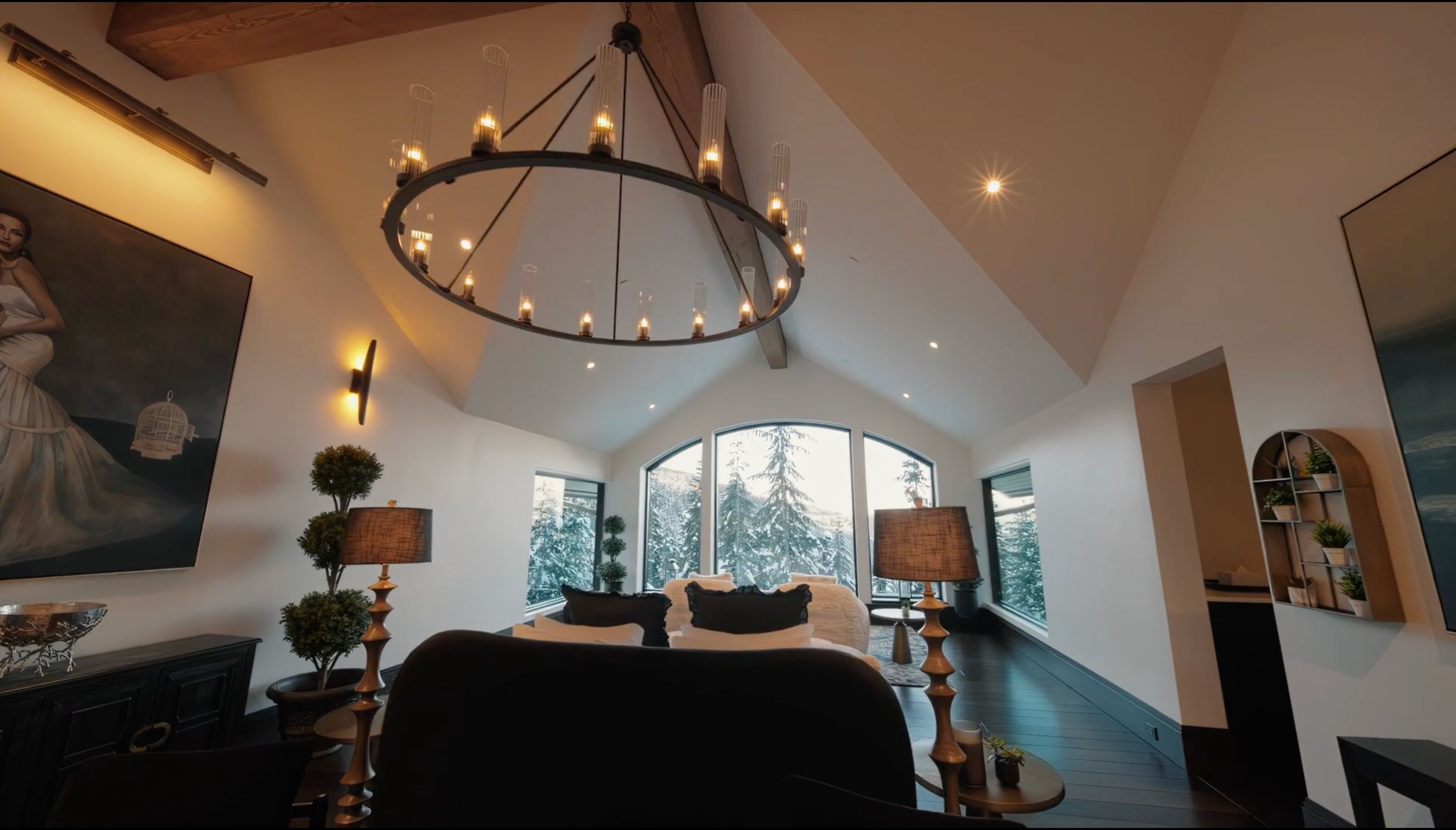 Altitude Retreat interior 24